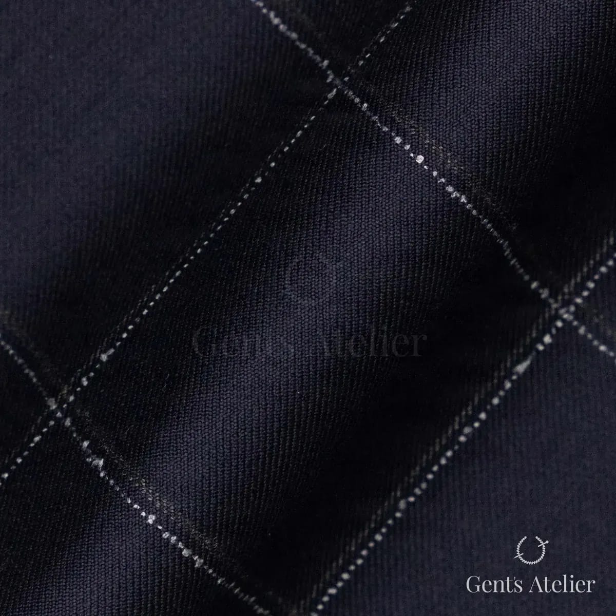Драпировка ткани Stylbiella 30580/16 крупным планом