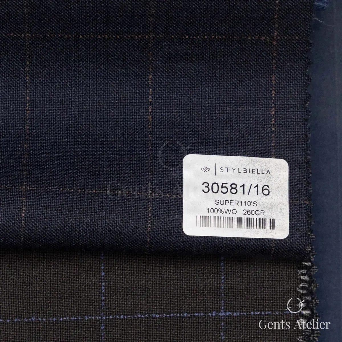 Образец ткани Stylbiella 30581/16 с этикеткой, синий
