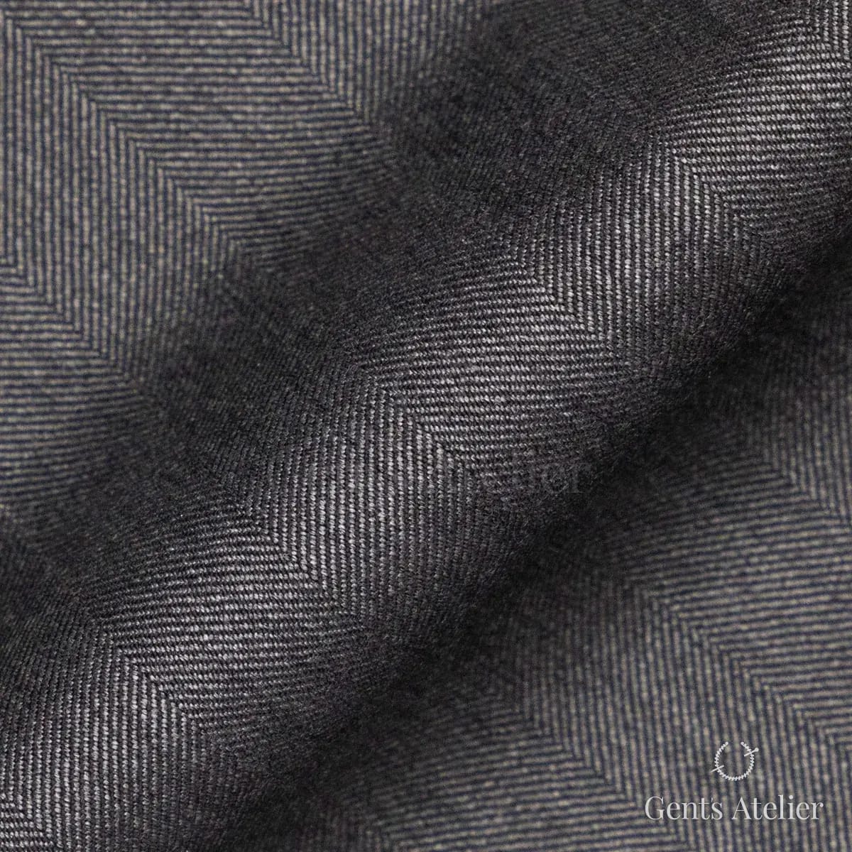 Драпировка ткани Stylbiella 30601/16 крупным планом