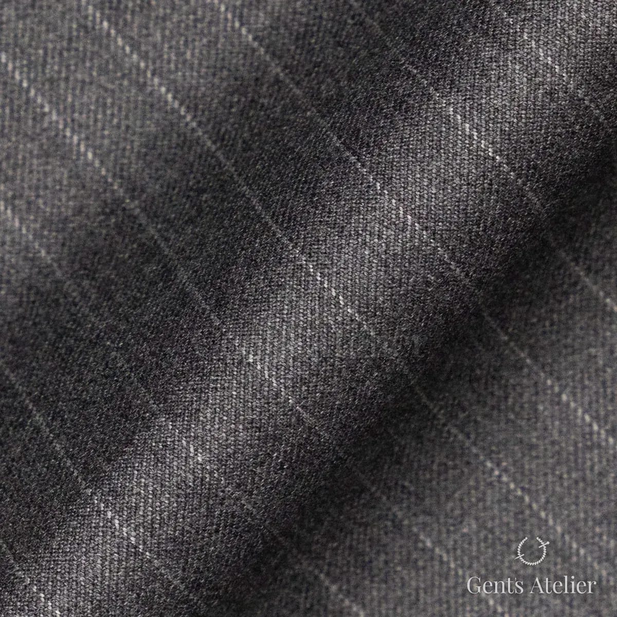 Драпировка ткани Stylbiella 30628/16 крупным планом