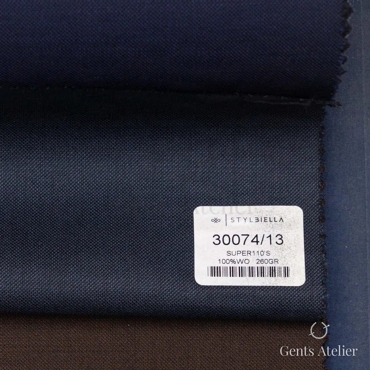 Образец ткани Stylbiella 30074/13 с этикеткой, синий