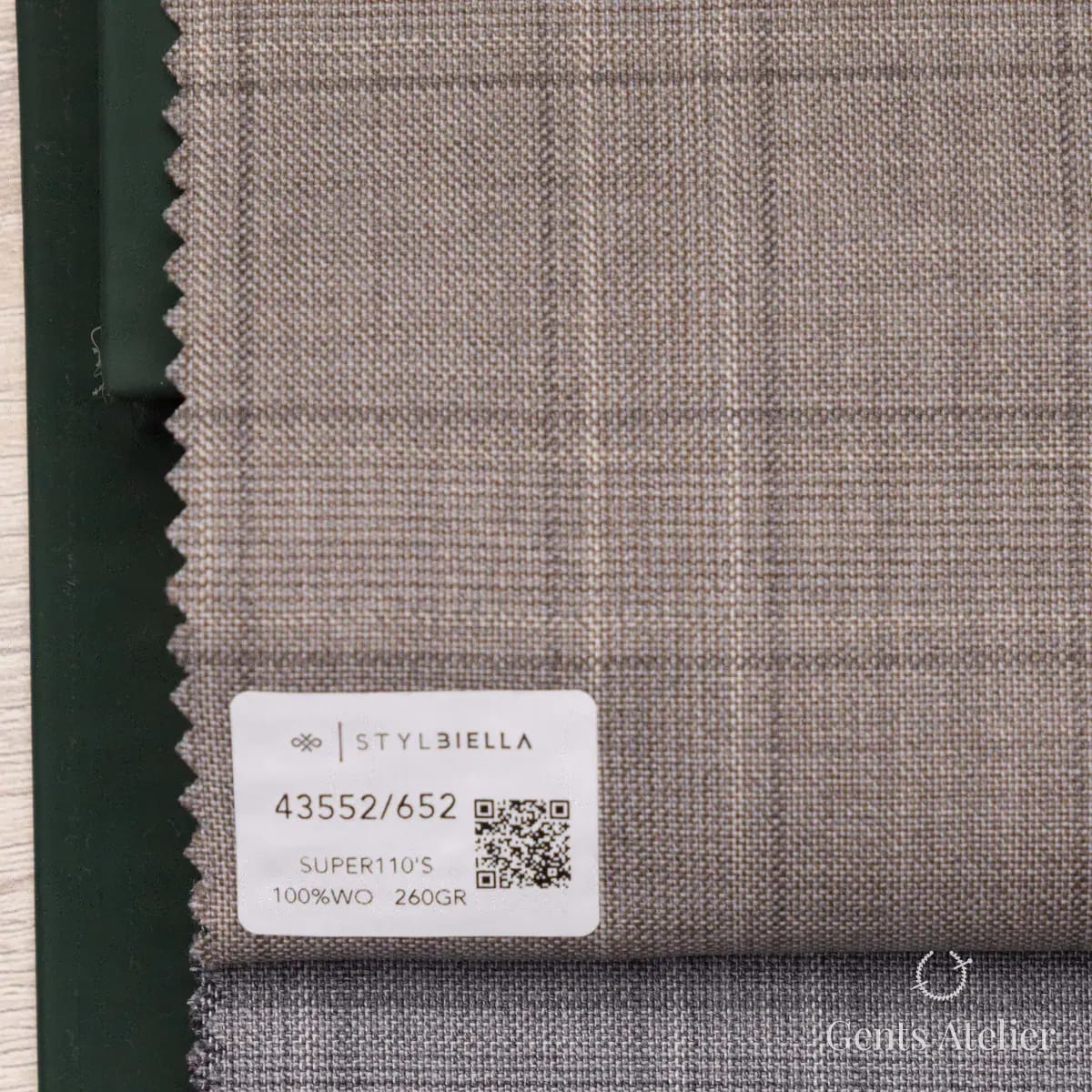 Образец ткани Stylbiella 43552/652 с этикеткой, бежевый