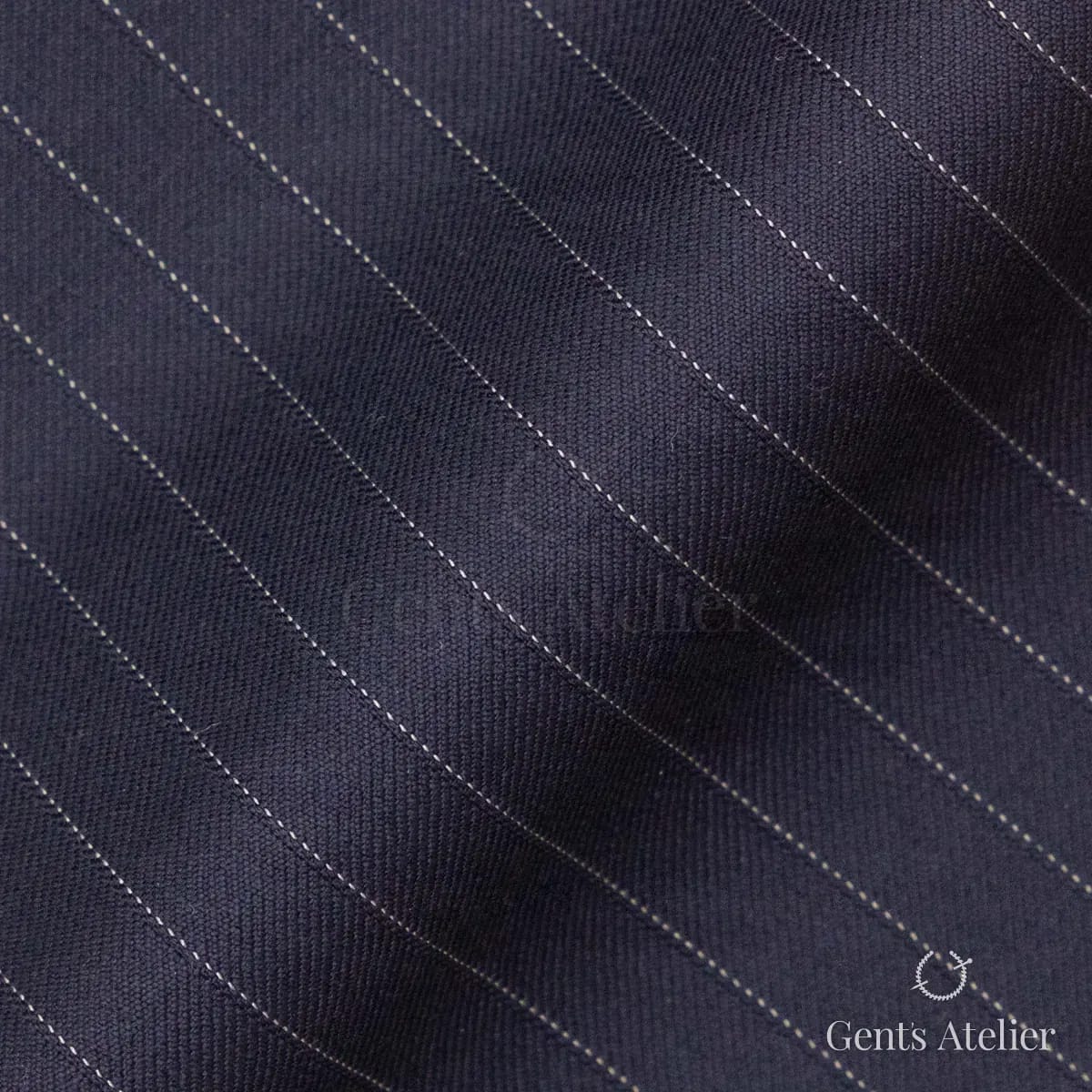 Драпировка ткани Stylbiella 30928/650 крупным планом