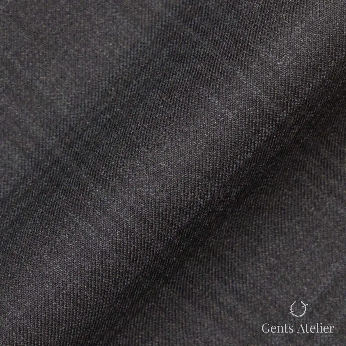 Драпировка ткани Stylbiella 30939/650 крупным планом