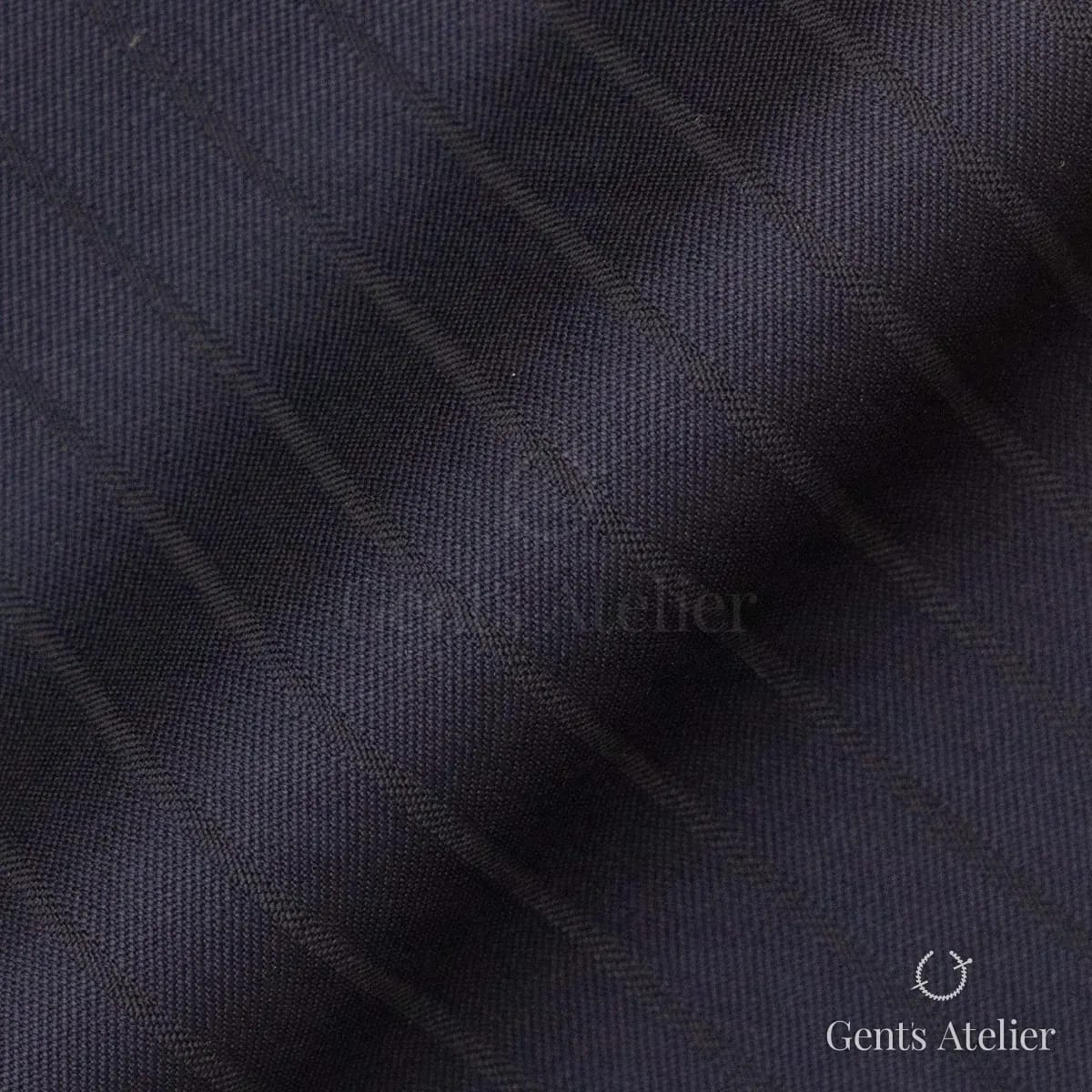 Драпировка ткани Stylbiella 30943/650 крупным планом