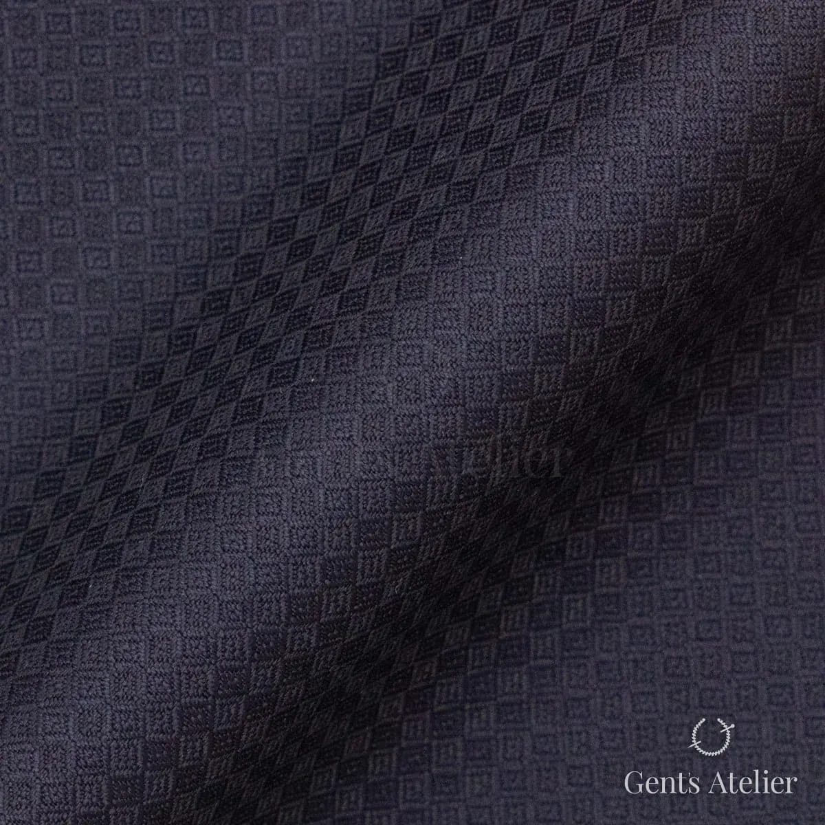 Драпировка ткани Stylbiella 30945/650 крупным планом