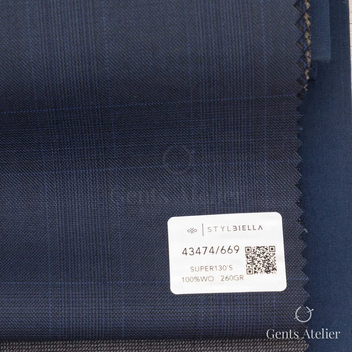 Образец ткани Stylbiella 43474/669 с этикеткой, синий