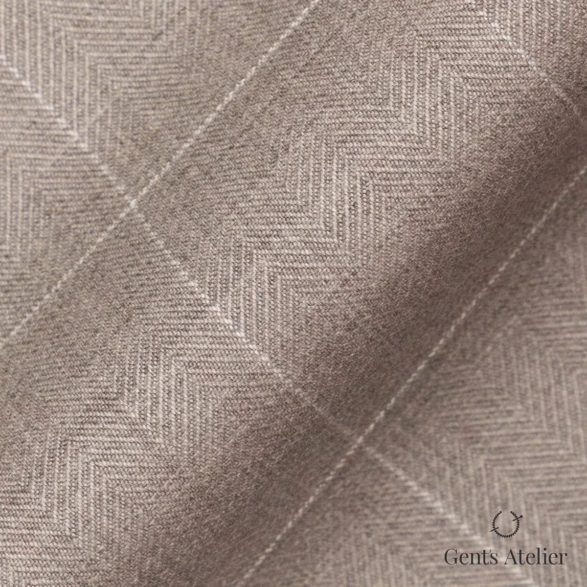 Драпировка ткани Stylbiella 42481/640 крупным планом