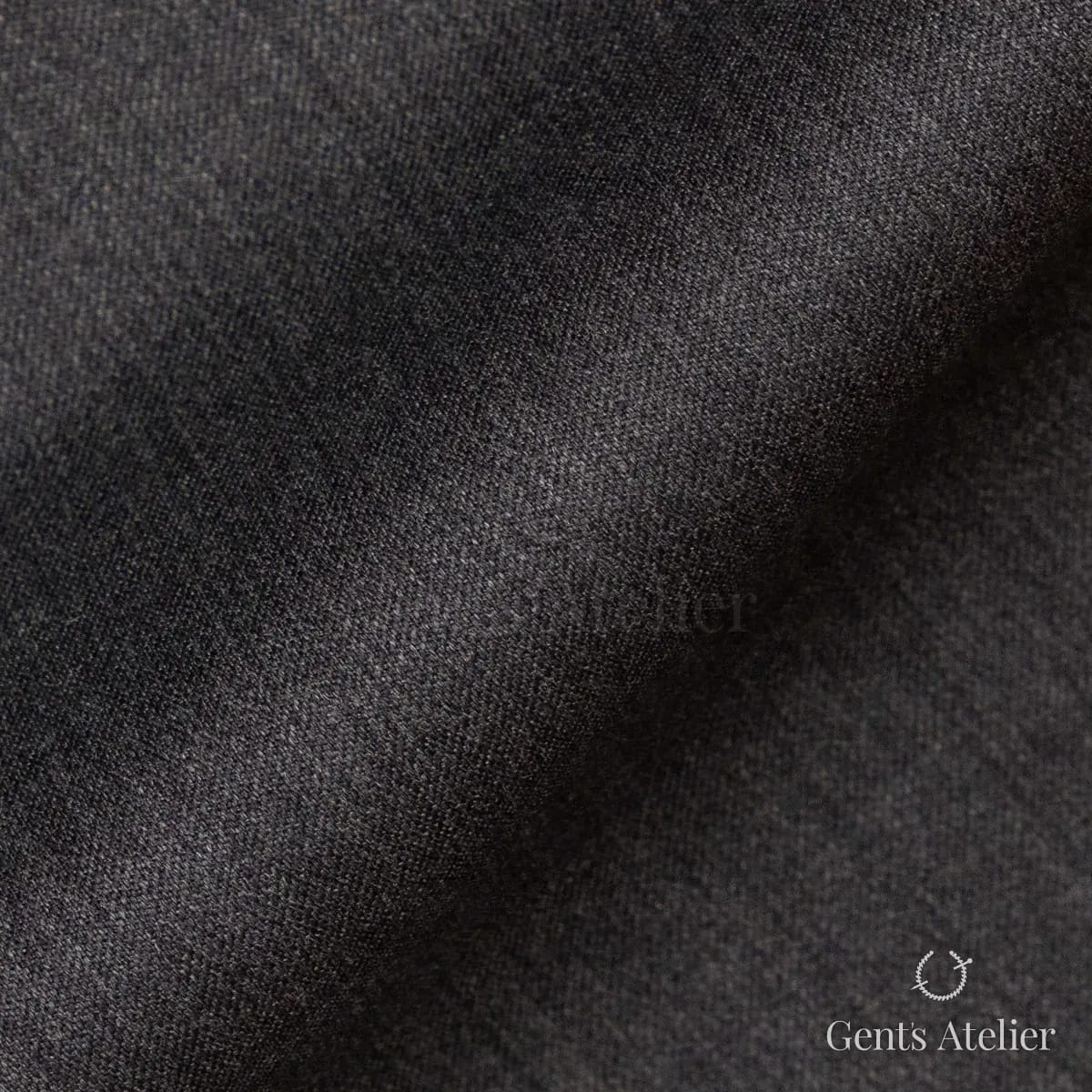 Драпировка ткани Stylbiella 42514/620 крупным планом