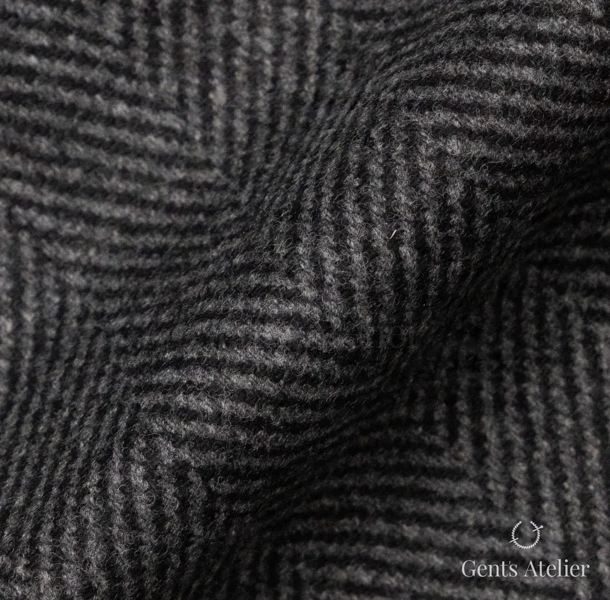 Драпировка ткани Stylbiella 60208/220 крупным планом