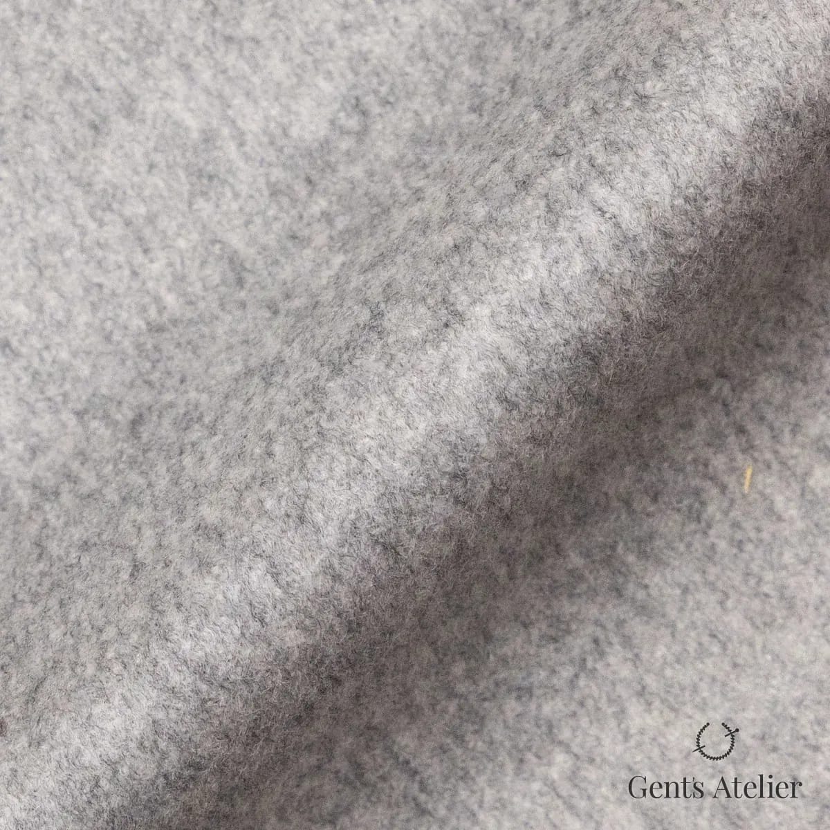 Драпировка ткани Stylbiella 60220/240 крупным планом