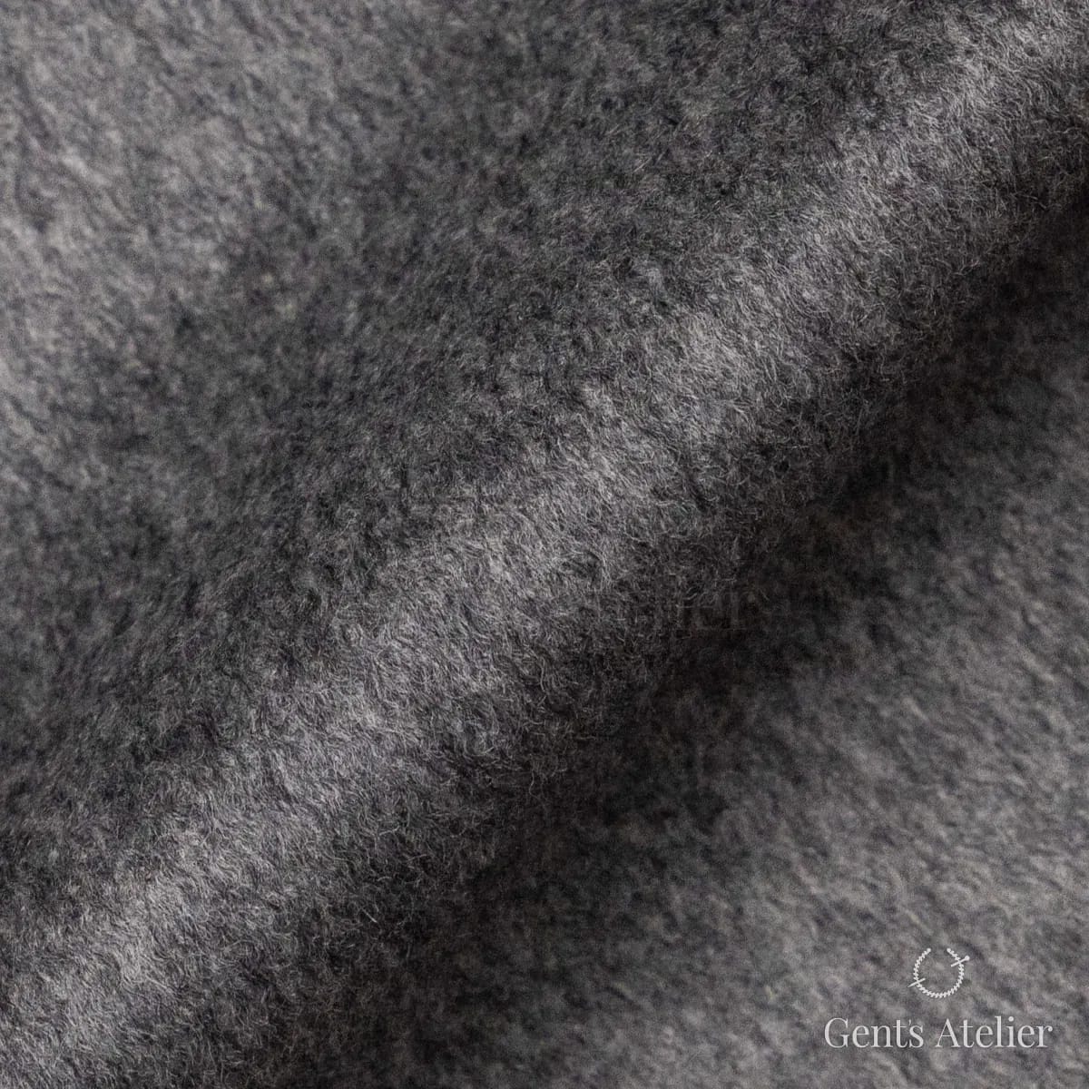 Драпировка ткани Stylbiella 60221/240 крупным планом