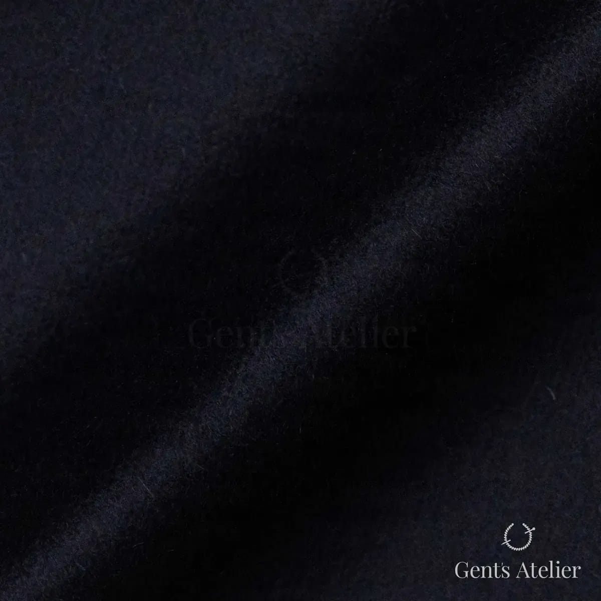 Драпировка ткани Stylbiella 60226/240 крупным планом