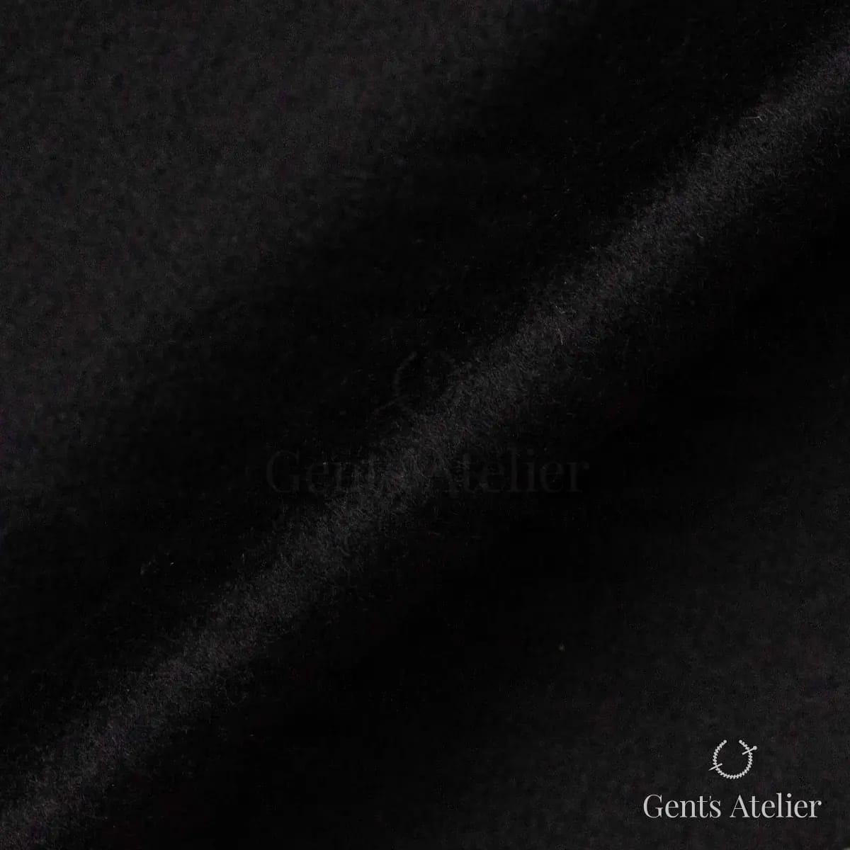 Драпировка ткани Stylbiella 60227/240 крупным планом