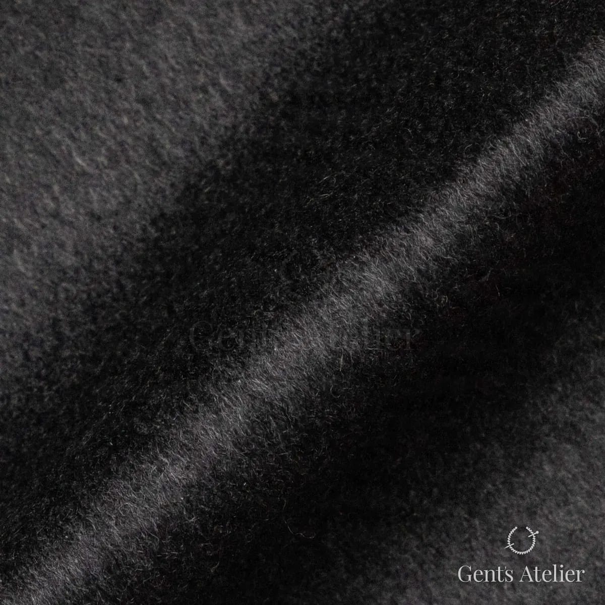 Драпировка ткани Stylbiella 60236/280 крупным планом