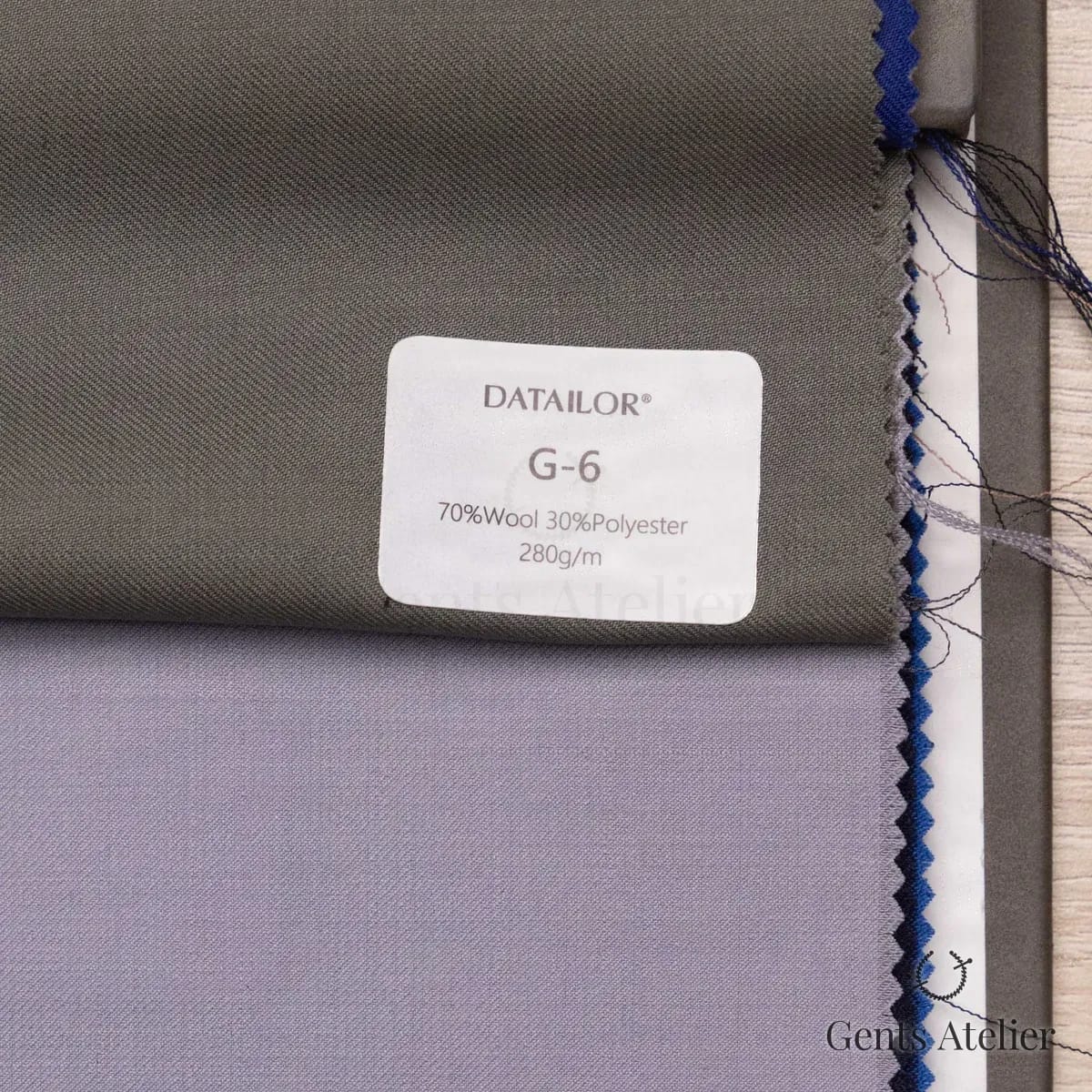 Образец ткани Tailor G-6 с этикеткой, тёмно-серый