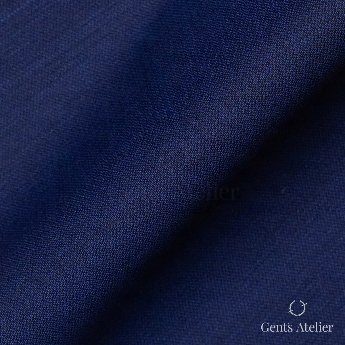 Драпировка ткани Tailor M-8 крупным планом