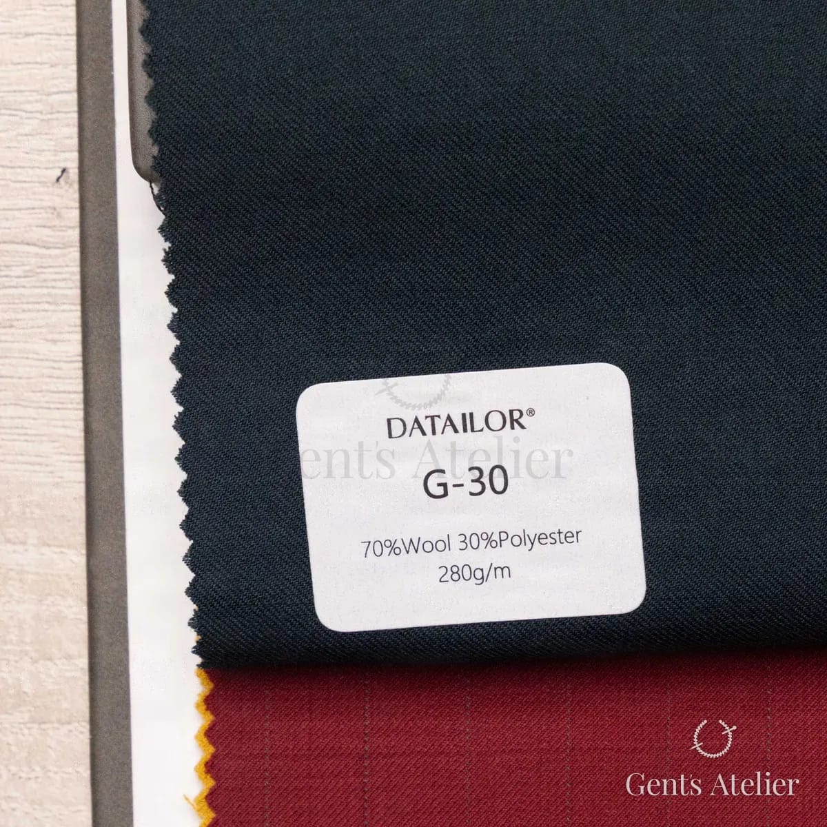 Образец ткани Tailor G-30 с этикеткой, тёмно-синий