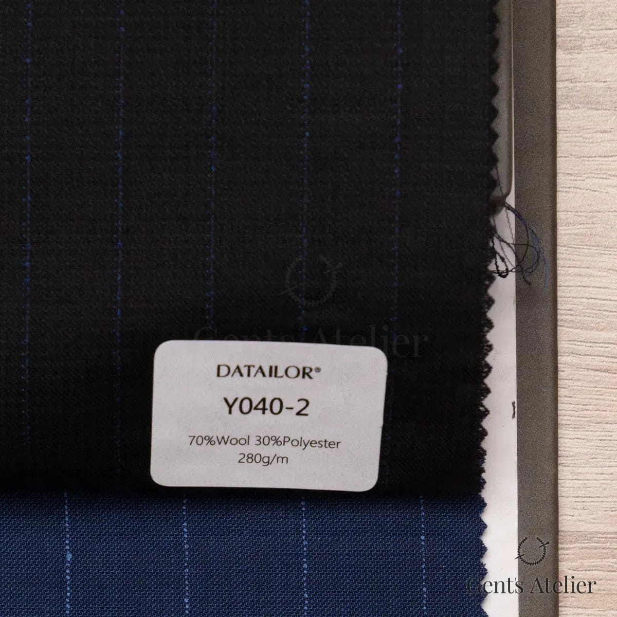 Образец ткани Tailor Y040-2 с этикеткой, чёрный