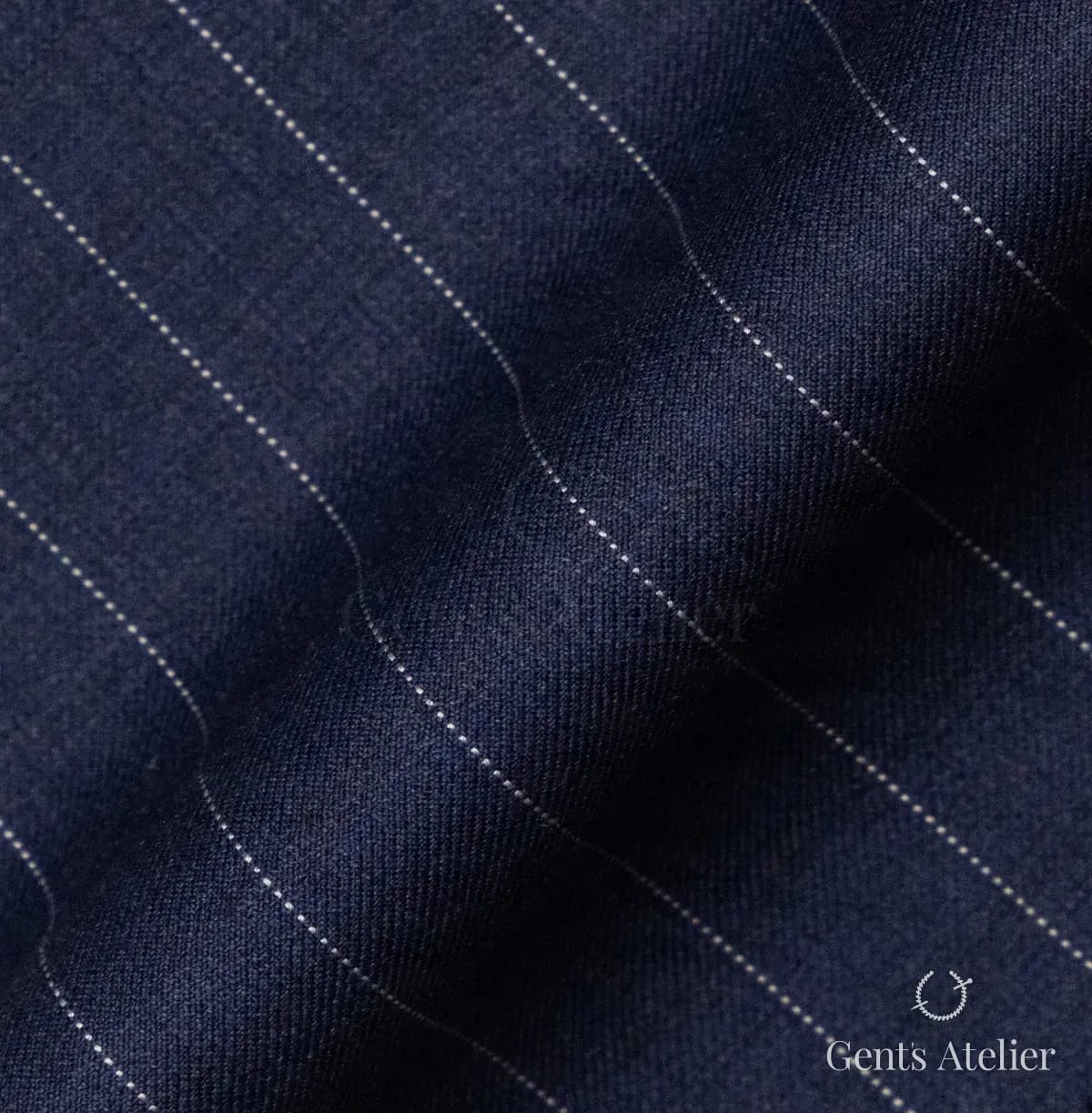 Драпировка ткани Tailor Y002-4 крупным планом