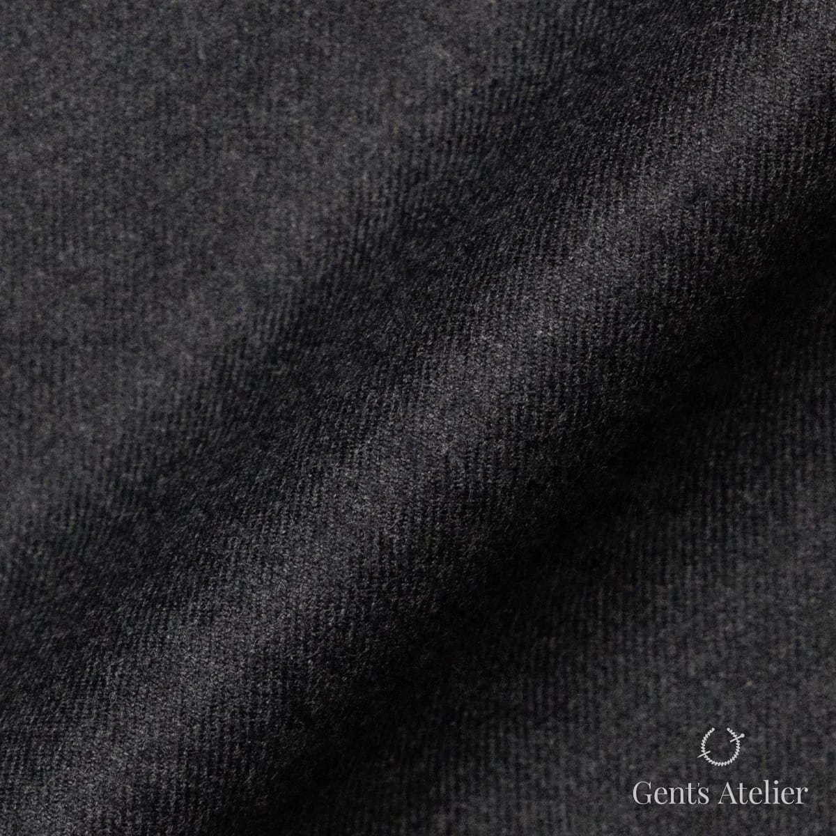 Драпировка ткани Tailor W002-2 крупным планом