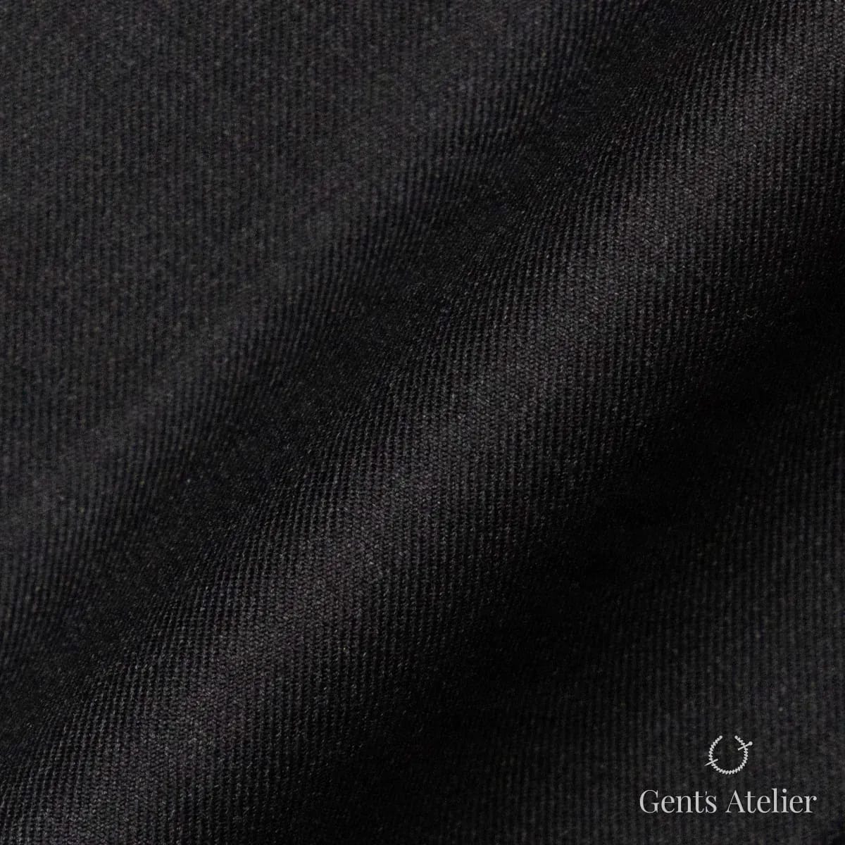 Драпировка ткани Tailor W001-2 крупным планом
