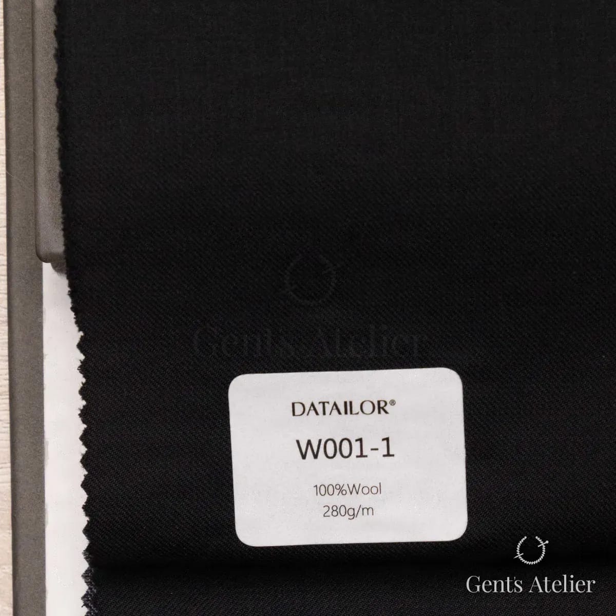 Образец ткани Tailor W001-1 с этикеткой, чёрный