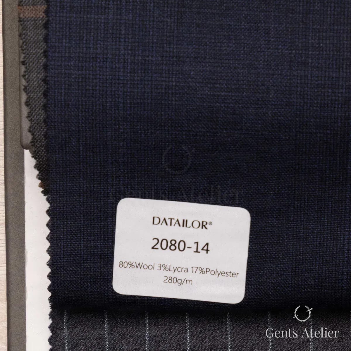 Образец ткани Tailor 2080-14 с этикеткой, тёмно-синий