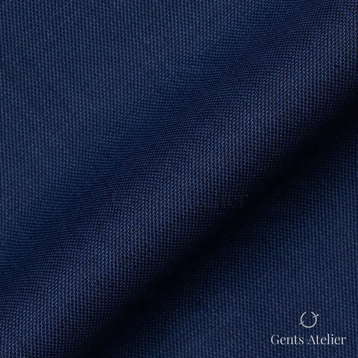 Драпировка ткани Tailor W11006075 крупным планом