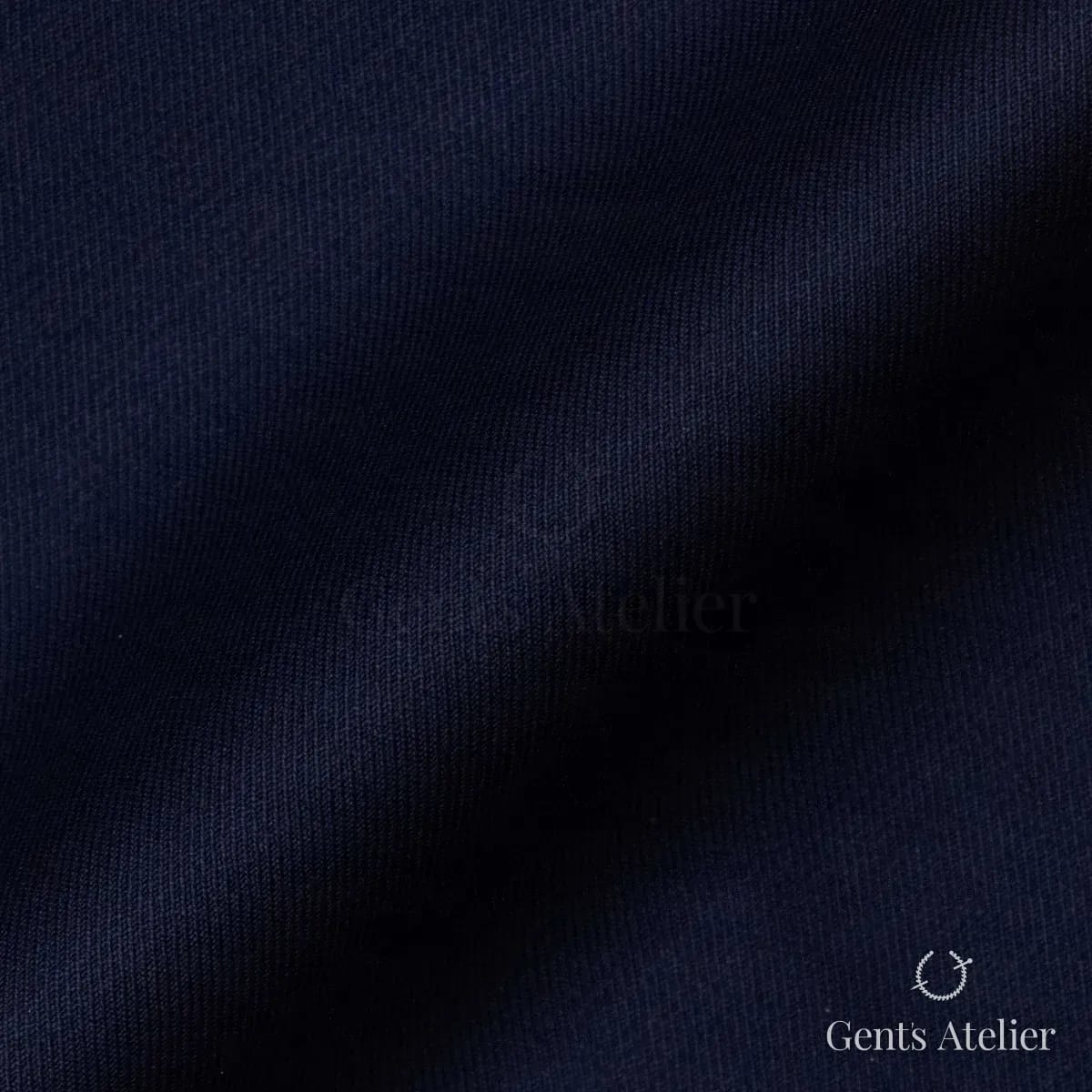 Драпировка ткани Tailor W11008075 крупным планом