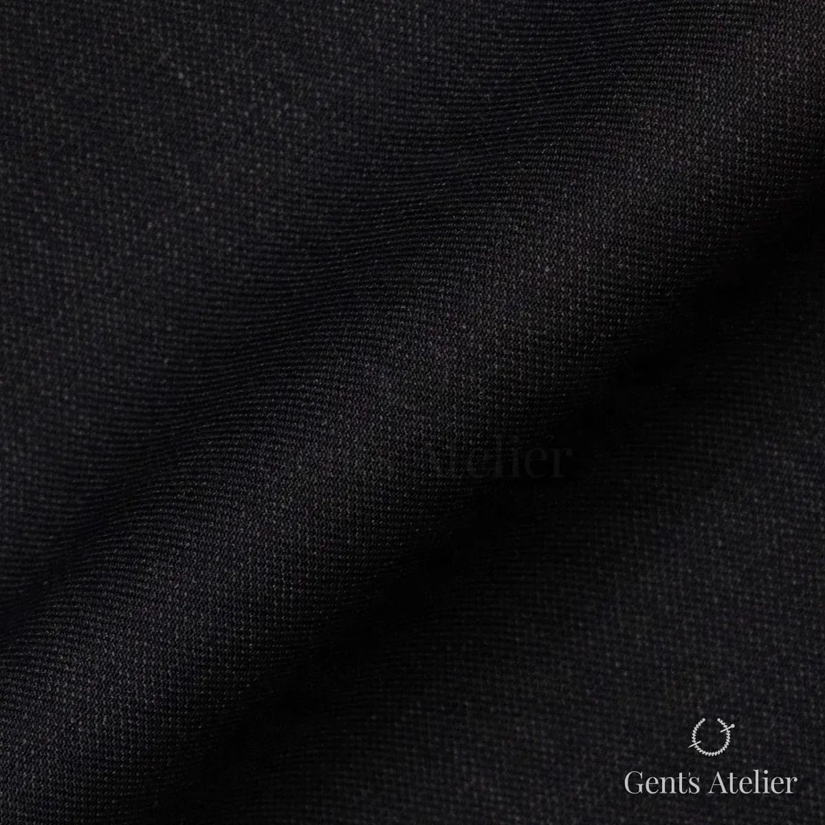 Драпировка ткани Tailor W11017075 крупным планом