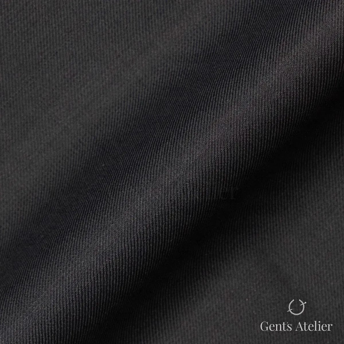 Драпировка ткани Tailor W11024075 крупным планом