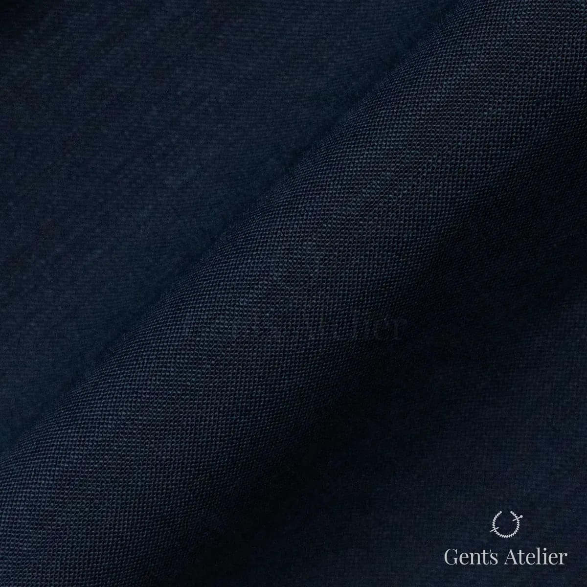 Драпировка ткани Tailor W11041075 крупным планом