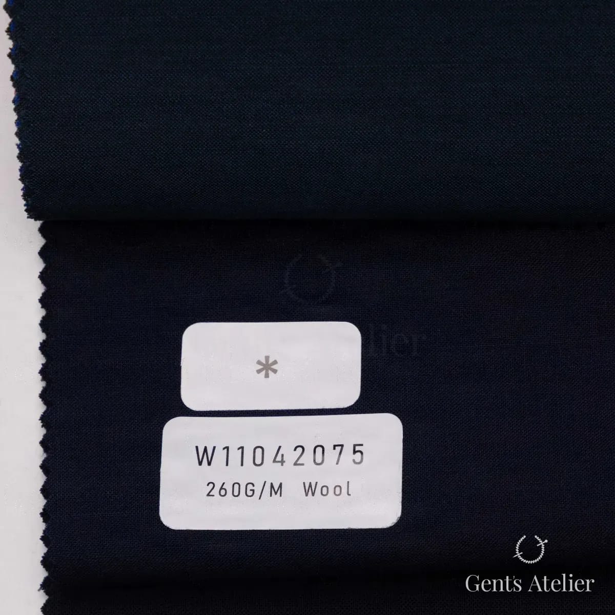 Образец ткани Tailor W11042075 с этикеткой, тёмно-синий