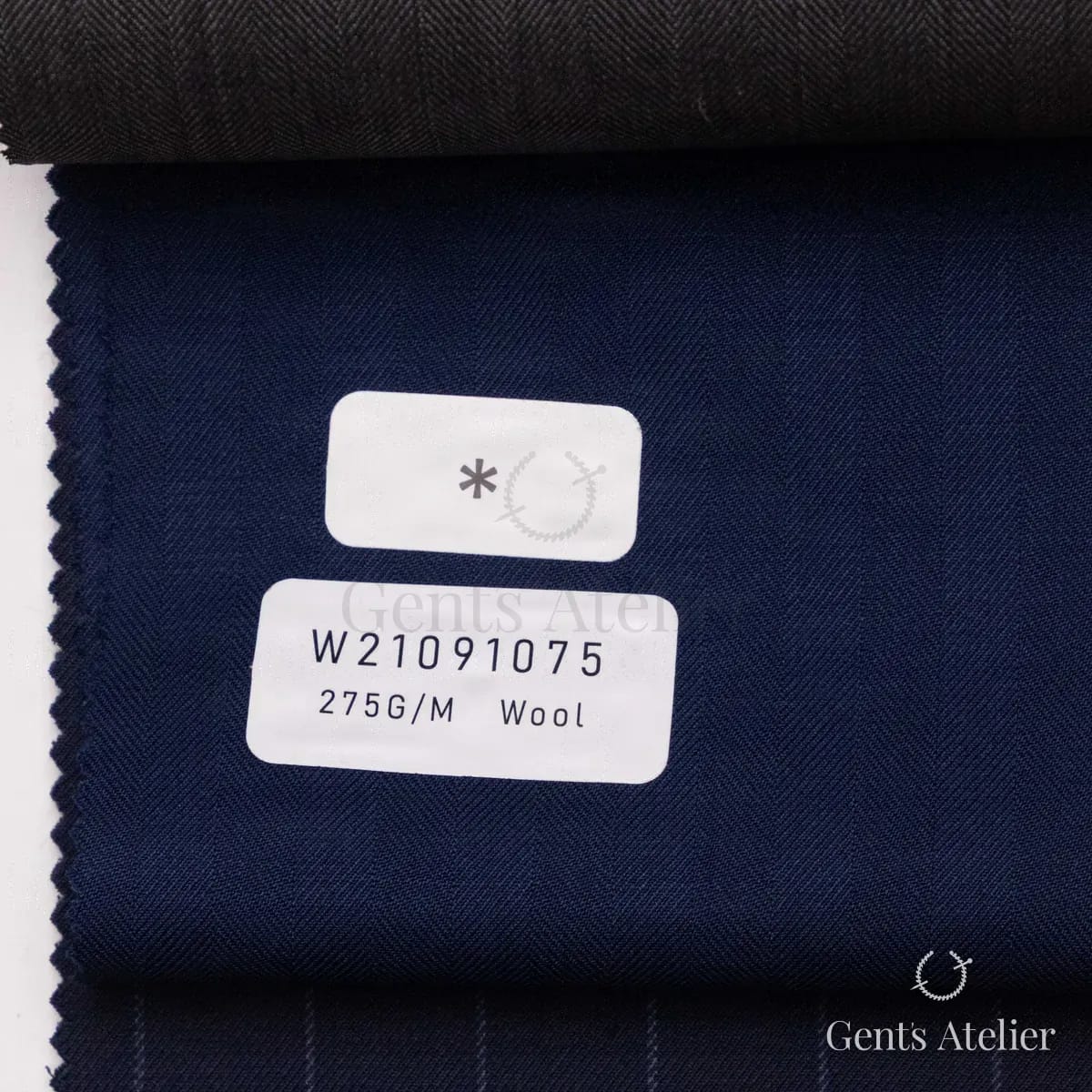 Образец ткани Tailor W21091075 с этикеткой, тёмно-синий