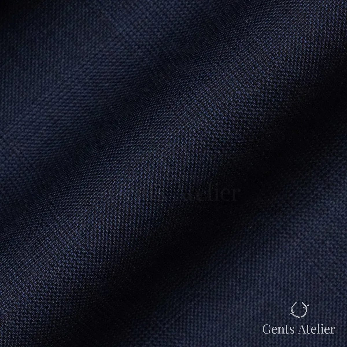 Драпировка ткани Tailor W21102075 крупным планом