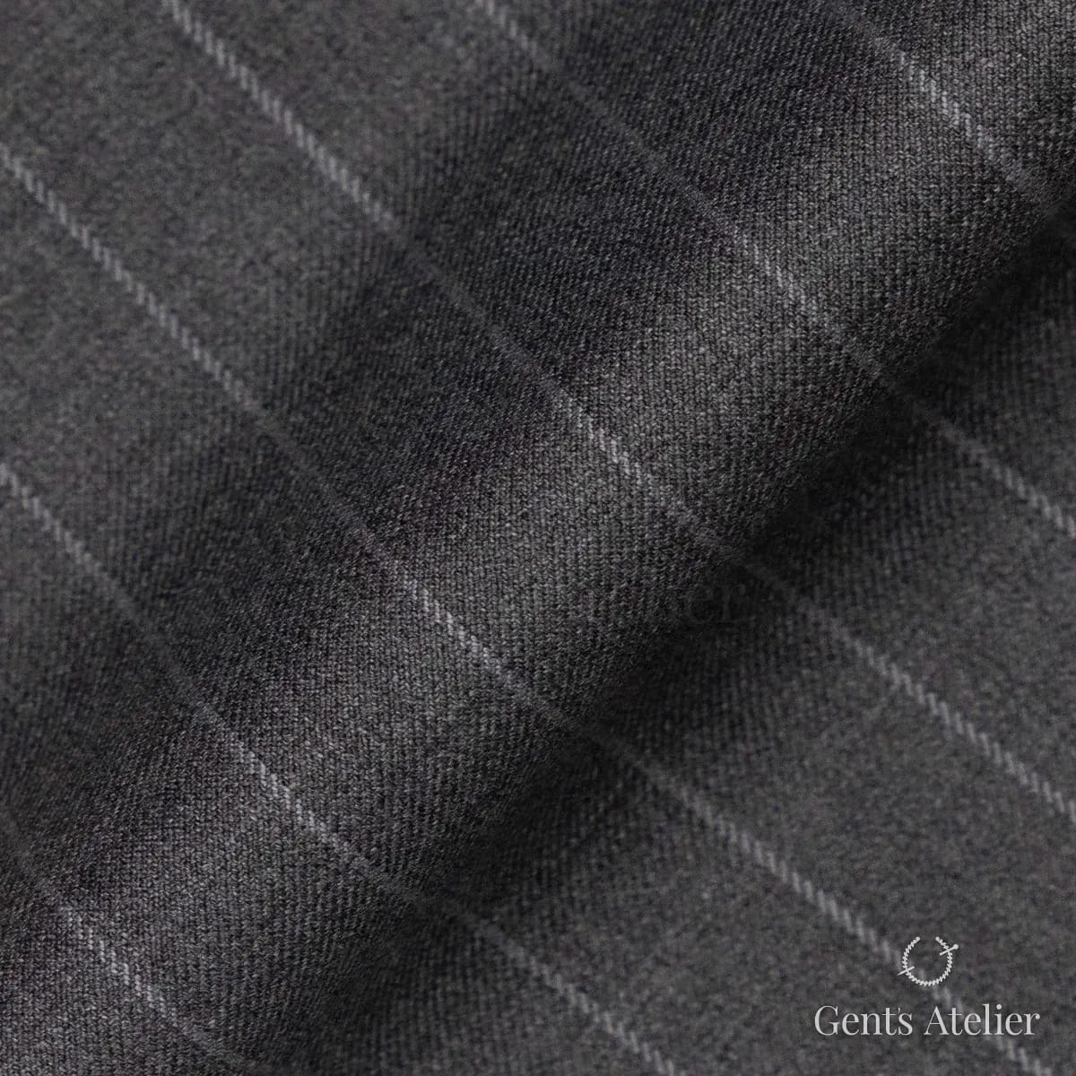 Драпировка ткани Tailor 280436 крупным планом