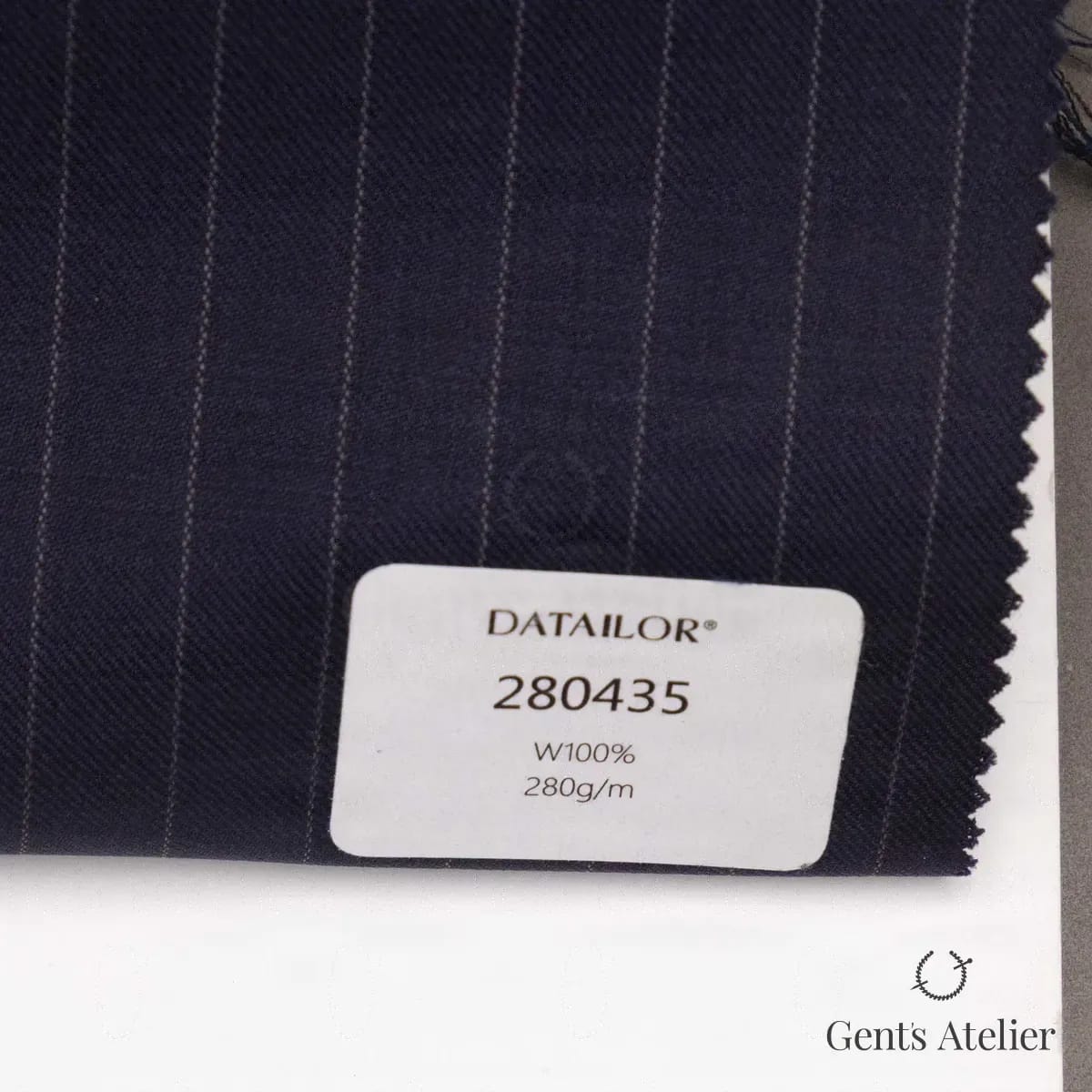 Образец ткани Tailor 280435 с этикеткой, тёмно-синий