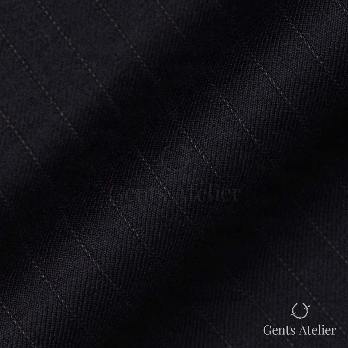 Драпировка ткани Tailor 10005.050-5 крупным планом