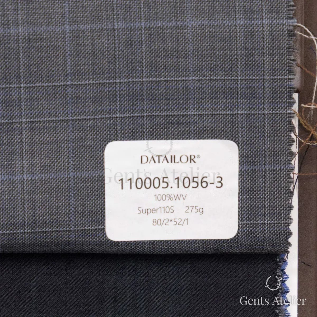 Образец ткани Tailor 110005.1056-3 с этикеткой, серый