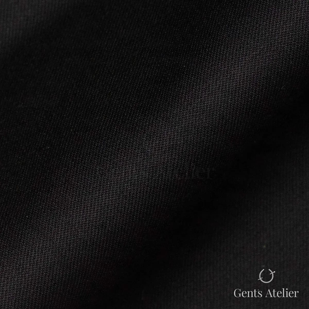 Драпировка ткани Tailor 10006.001-90 крупным планом