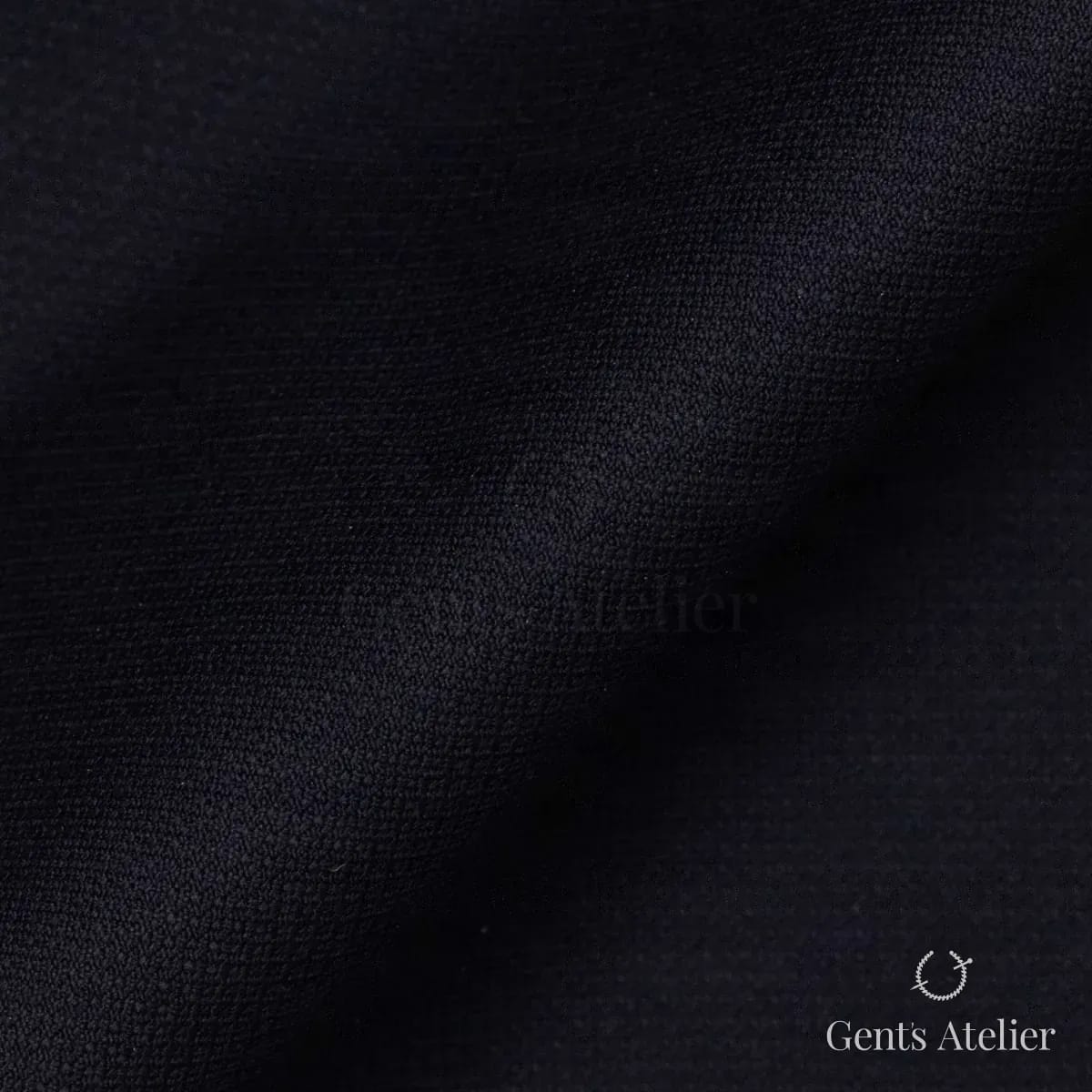 Драпировка ткани Tailor 10015.406-3 крупным планом