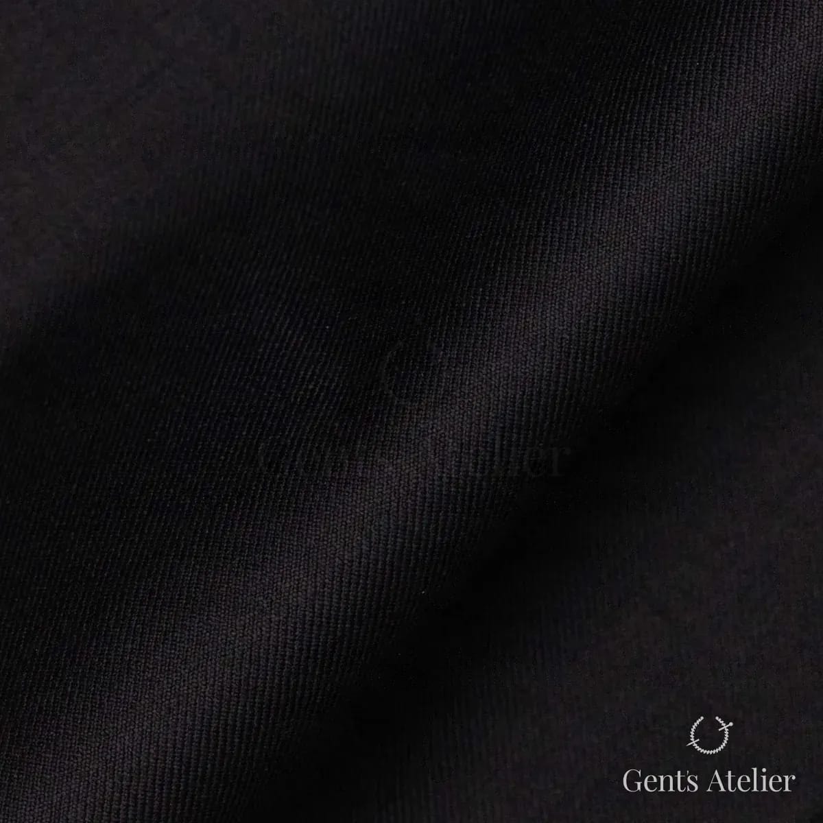 Драпировка ткани Tailor 10015.001-6 крупным планом