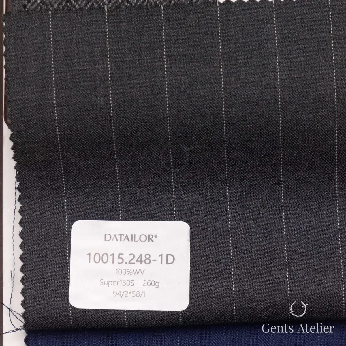 Образец ткани Tailor 10015.248-1D с этикеткой, тёмно-серый