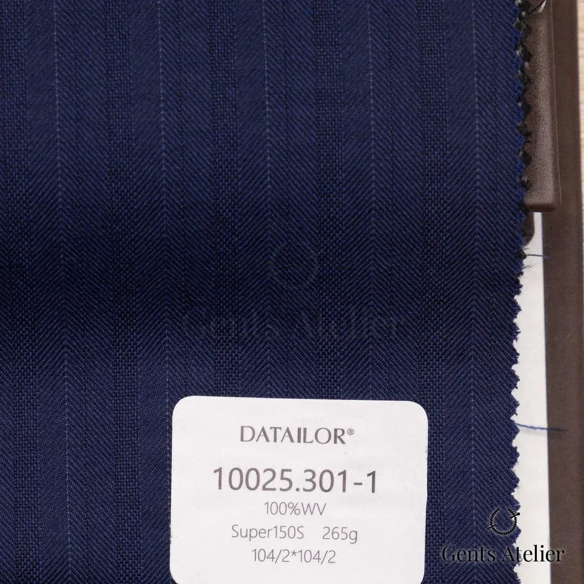 Образец ткани Tailor 10025.301-1 с этикеткой, тёмно-синий
