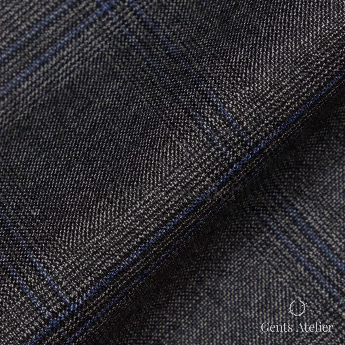Драпировка ткани Tailor 10033.034-1 крупным планом