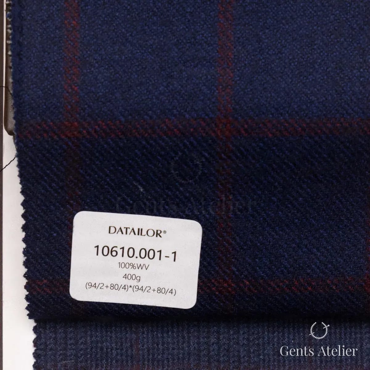 Образец ткани Tailor 10610.001-1 с этикеткой, тёмно-синий
