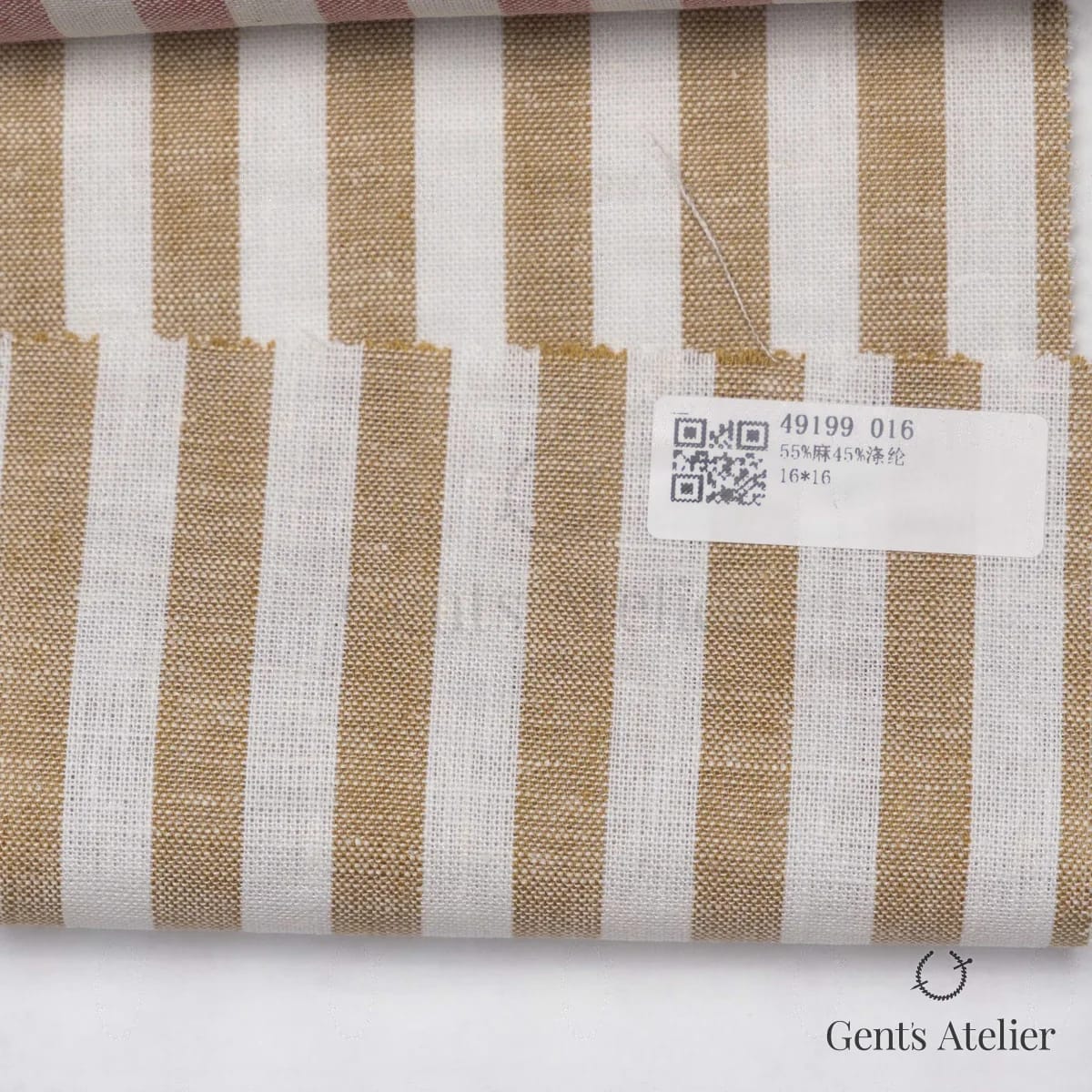 Образец ткани James Fabric 49199 016 с этикеткой, белый