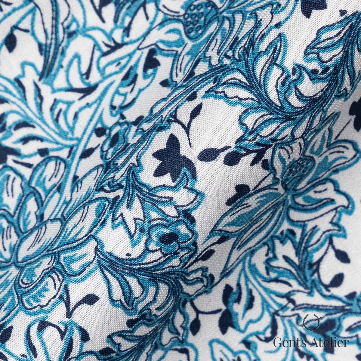 Драпировка ткани James Fabric 68235 006 крупным планом