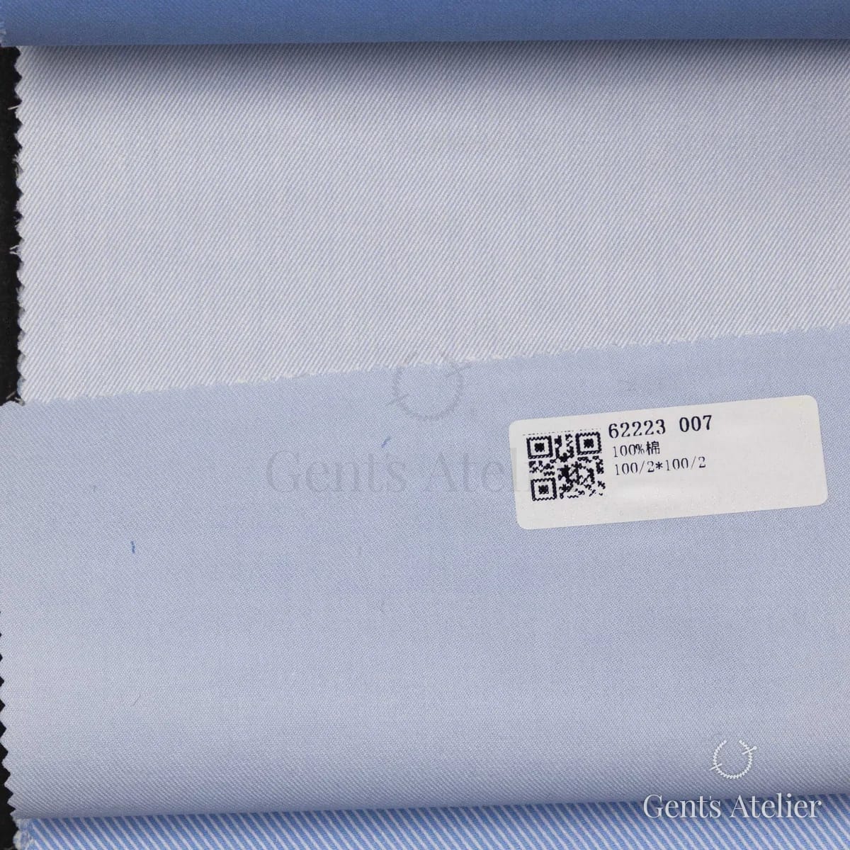 Образец ткани James Fabric 62223 007 с этикеткой, светло-голубой